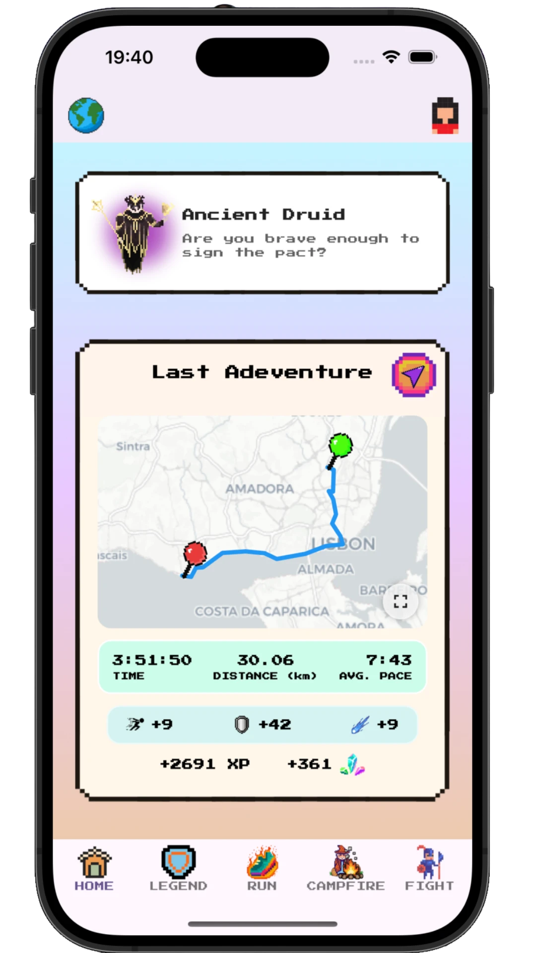 Ecrã inicial da app Arc Run com a última aventura: uma corrida de 30,06 km em 3:51:50, ritmo médio 7:43, +2691 XP